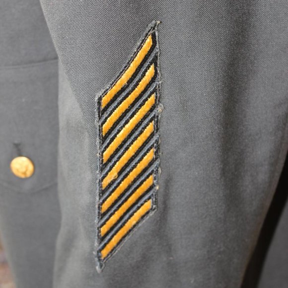 VTG 1950's GREEN U.S. ARMY MILITARY UNIFORM JACKET SIZE 42S & PANTS SIZE 36x32 - Picture 5 of 12